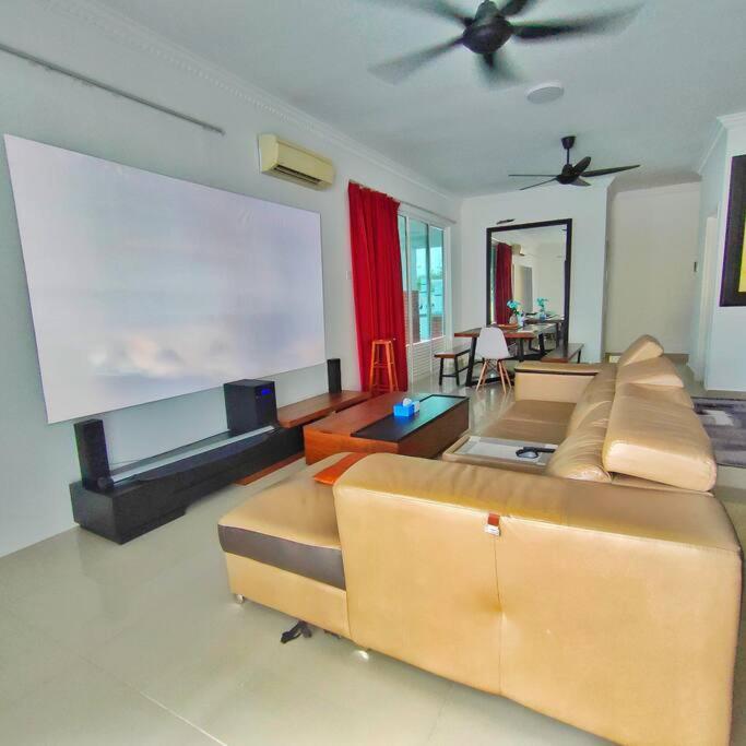3 Storey Swimming Pool&Projector House Setia Alam Shah Alam Luaran gambar